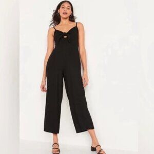 Old Navy Sleeveless Cropped Knotted Cutout Smocked Linen Blend Wide Leg Jumpsuit